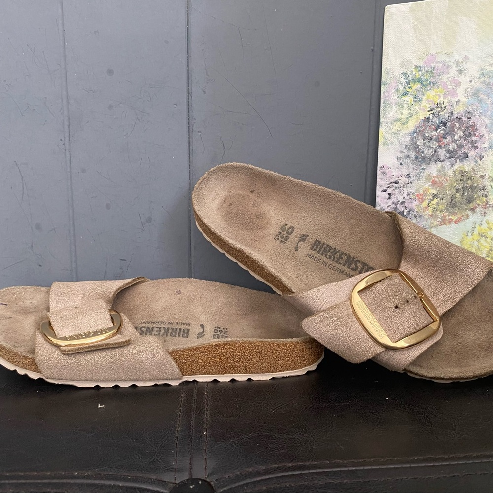 Pre-owned Birkenstock MADRID GOLD BIG BUCKLE Sandal in Tan Sz 40/9 Women’s